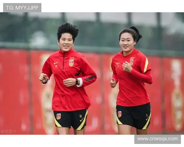 铁血与柔情：女足队更衣室文化深度探秘