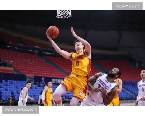 篮球比赛中“抢断后二次组织选择”是否直接影响快攻转化率