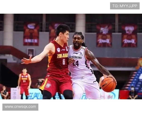 CBA与NBA竞技水平差距分析本土球员表现及外援政策影响